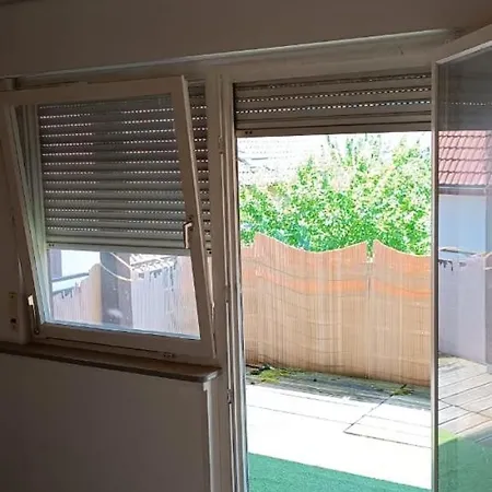 Cosy Geislingen Apartment